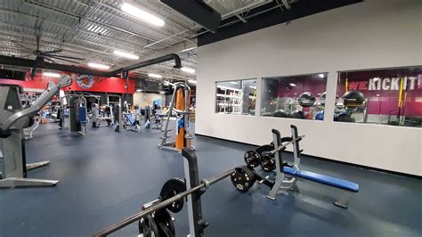 CRUNCH FITNESS - TAMPA PALMS - 15313 Amberly Dr, Tampa FL - Hours ...