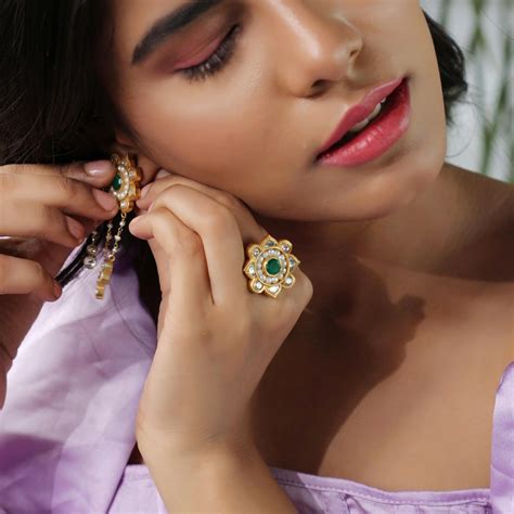 Buy White Pearl with Green Stone Majestic Ring Online - Unniyarcha ...