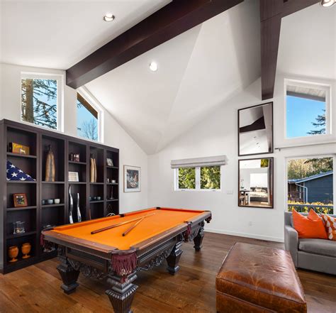 45+ Pool Table Room (OUTSTANDING & ELEGANT) - Billard Rooms