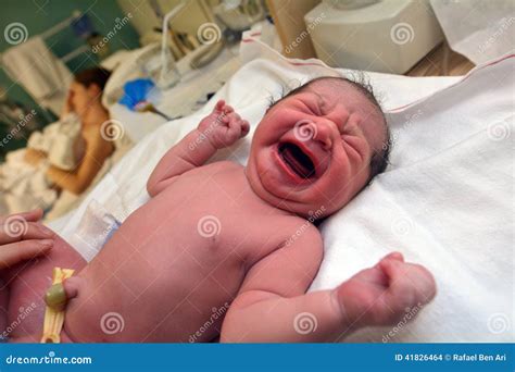 Pregnancy - Newborn baby editorial stock image. Image of check - 41826464