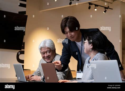 Senior Computer Lesson 1 的图像结果