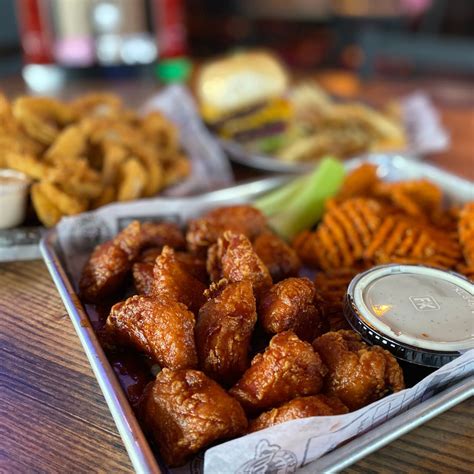 #bigcitywings #houstonwingsjoint #houstonwings | Big City Wings