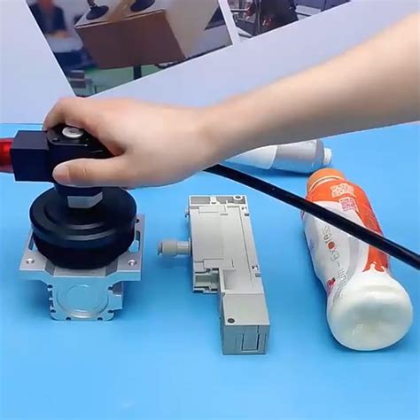 Rezultat imagine pentru Case Packer Types