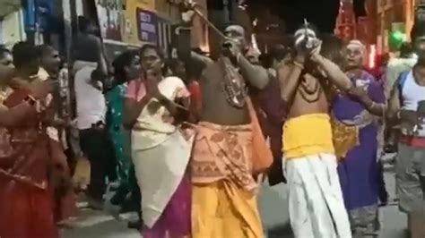 Tamil Nadu: More than 5 lakh devotees participate in holy trek Pournami ...