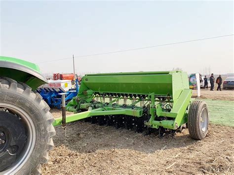 Used No-Till Pasture Drills 的图像结果