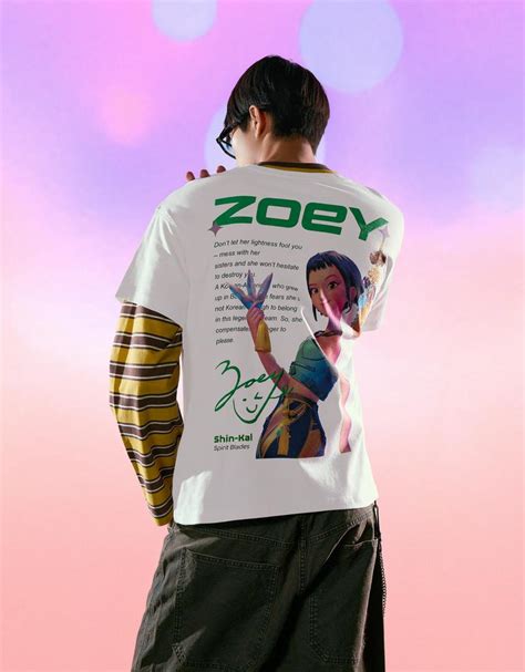 KPop Demon Hunters Huntr/x short sleeve print T-shirt - Women | Bershka