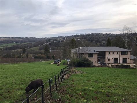 WOODCHESTER VALLEY VINEYARD BARNS (Stroud, Cotswolds) - Guesthouse ...