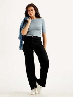 Buy Levi's Women Mid Rise Straight Fit Black Jeans (25) Online