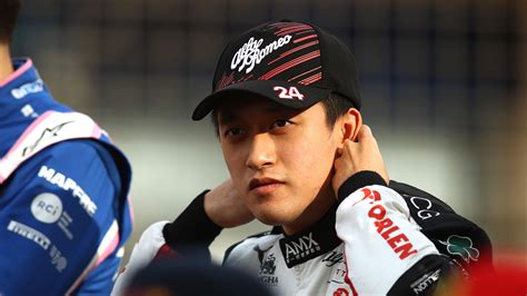 Zhou Guanyu, victima unui accident spectaculos la Silverstone, va ...