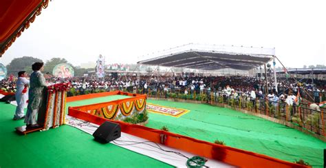 The Key Promises Made by BJP and Congress to Five States in 2023 ...