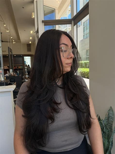 25 Stunning Thick Long Layered Hair Ideas to Try in 2026