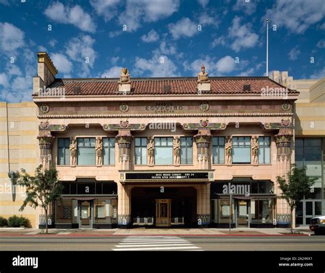 Egyptian theater hi-res stock photography and images - Alamy