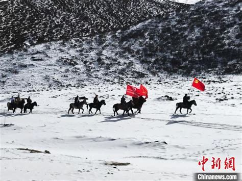 青海藏区“马背宣讲队”：“再远都要把疫情防护知识讲给牧民听”|疫情|青海_新浪新闻