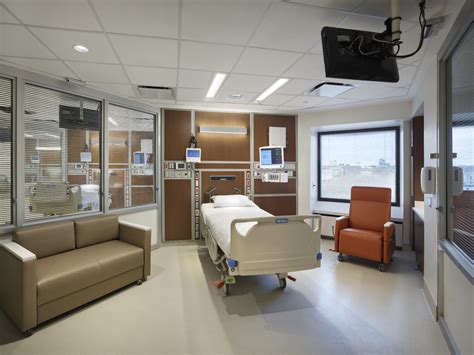 Cambridge Health Alliance - Somerville Campus - Unicel Architectural