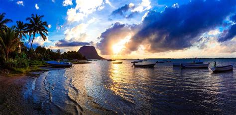 14 Places To Visit In Mauritius For Couples: Honeymoon Guide