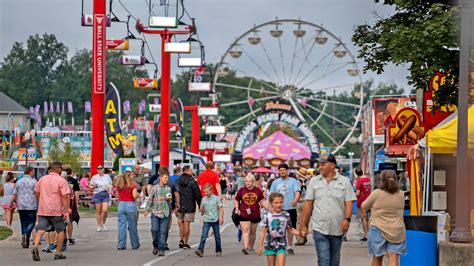 IndyStar reporters try foods at the Indiana State Fair