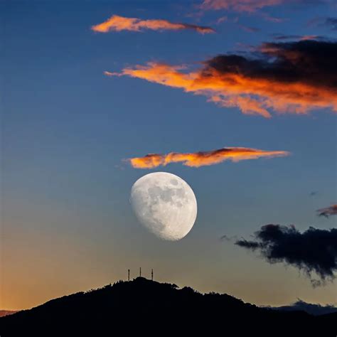 La Luna llena de diciembre llega antes del solsticio, la más "fría" y ...