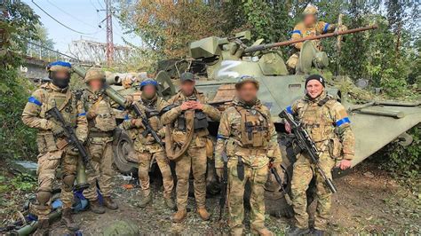 Russian Soldiers Kill Commander, Then Surrender to Ukraine