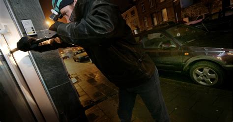 Noël, une période propice aux cambriolages: voici nos conseils - L'Avenir