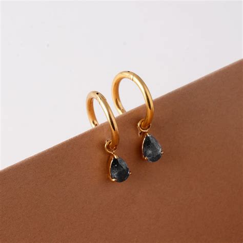 Golden Black Hoops – PALMONAS