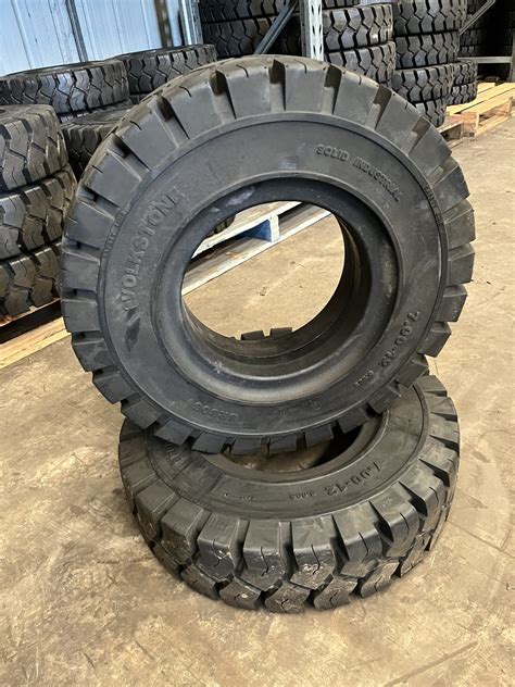 700 x 12 SOLID FORKLIFT TYRES | Two Bay Forks