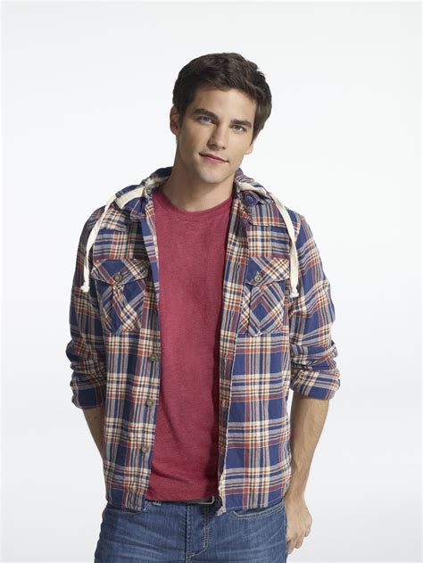 Pretty Little Liars S2 Brant Daugherty as "Noel Kahn" | Pretty little ...