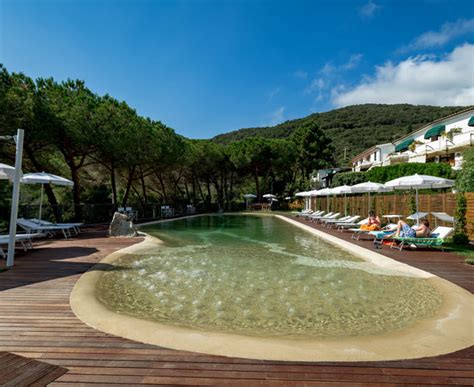 HOTEL VALLE VERDE (Procchio) - Hotel Reviews, Photos, Rate Comparison ...