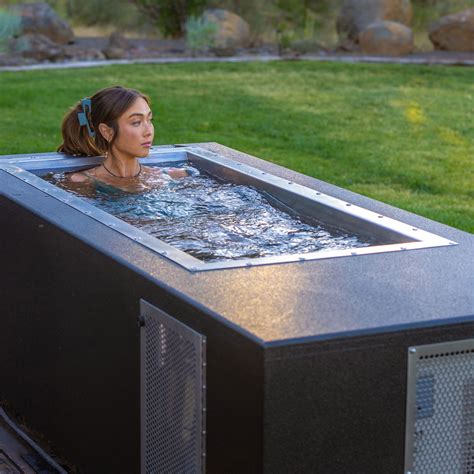 CoreChill³ Cold Plunge Tubs: Explore the Benefits of Cold Plunge ...