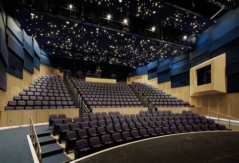 Josiah Quincy Upper School - HMFH