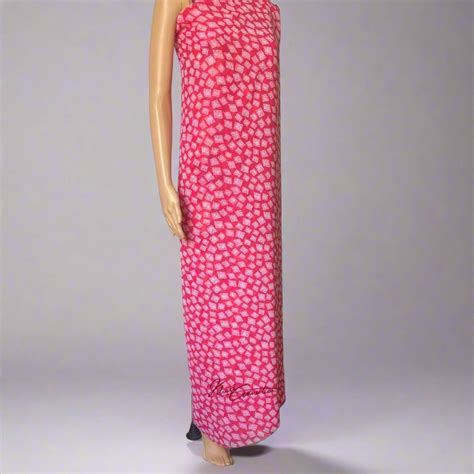 Pink Square Ring Jaiñsem – Khasi Connection