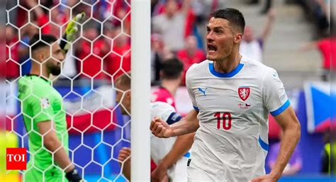 Euro 2024: Patrik Schick's goal secures 1-1 draw for Czech Republic ...