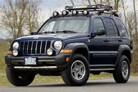 Jeep Liberty Renegade Price & History 2004 Jeep Liberty Renegade 3.7l
