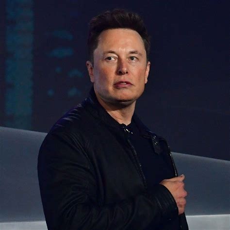 A Timeline Of The Chaos Elon Musk Has Unleashed On Twitter