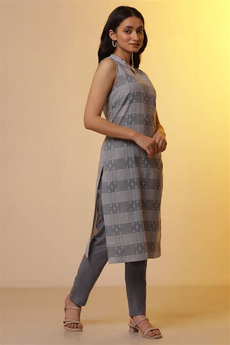 Buy Blue Gingham Check Sleeveless Kurta and Straight Trousers Set ...