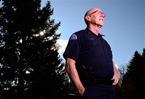 After a 35-year tenure, Longmont police commander set to turn in badge ...