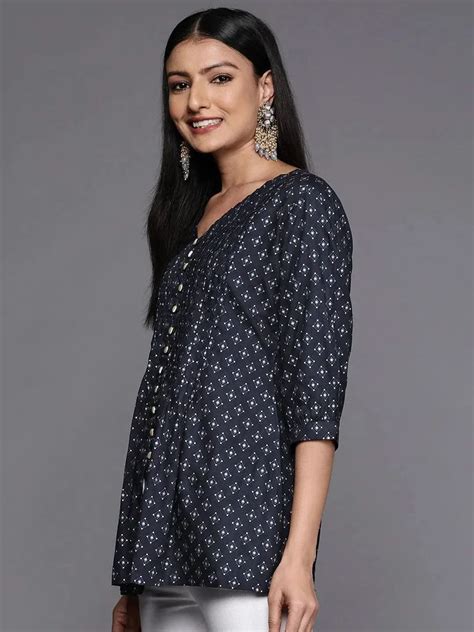 Buy Trendy Tunics for Women Online in India | Libas