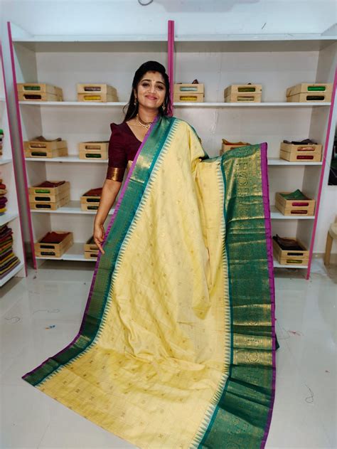 50% offer gadwal silk sarees – Arya Collections