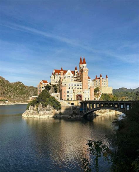 Китай 🇨🇳, Jilong Castle Country Club: Оазис Роскоши и Романтики — Teletype