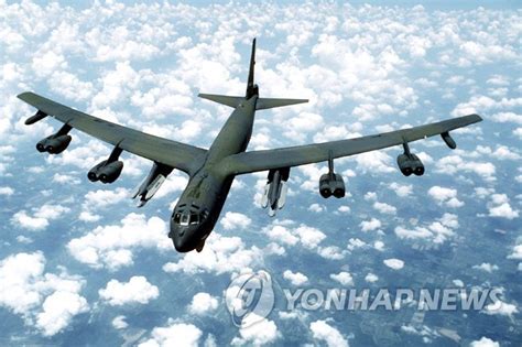 美B-1B轟炸機黑海演習 俄戰機升空「伴飛」 | 俄羅斯 | 波蘭 | 烏克蘭 | 新唐人电视台
