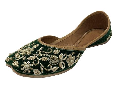 Step n Style Bridal Shoes for Women Flat Juttis Ethnic Jooti Indian ...