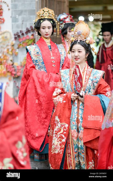 Chinese People Culture 的图像结果