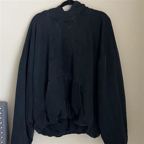 Yeezy Men's Navy Hoodie | Depop