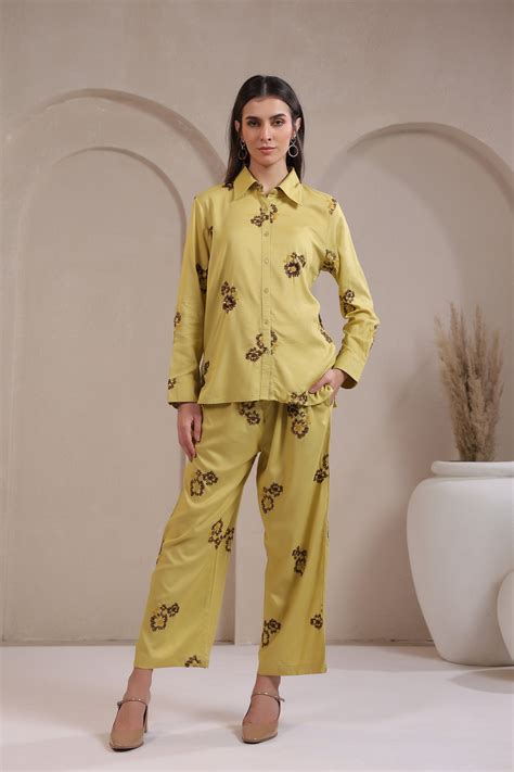 Women's Green Machine Embroidered & Hand Work Rayon Co-Ord Set – Nyaro