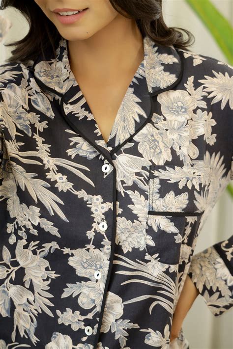 Black Printed Full sleeves Cotton Night suit – Sanskruti Homes