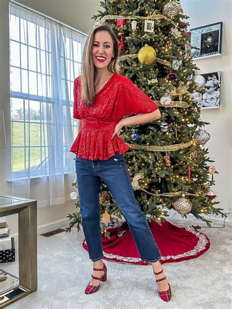 15+ Festive Outfits to Wear this December - Christmas Party Outfit Ideas