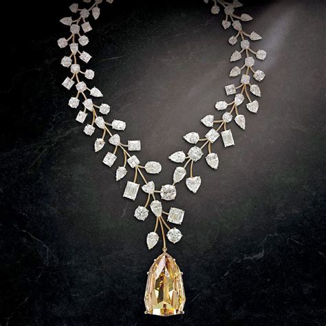 Top 10 Most Expensive Diamond Necklaces in the World - Expensive World