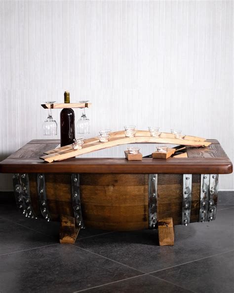 How Many Gallons in a Wine Barrel? (With Gallon-to-Bottle Chart) – Oak ...