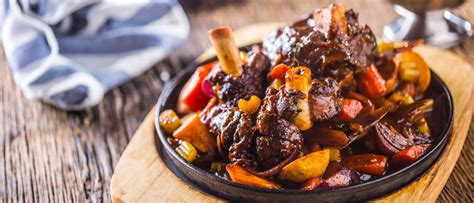 Licious | Braised Lamb Shank With Roasted Vegetables & Herbed Spatzle