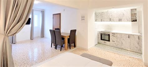 Standard Apartment, Ground Floor - Athens Plaka Family Suites