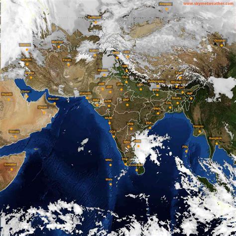Live INSAT-3D Satellite Image India: Cloud & Rain Animation (2025) | Skymet